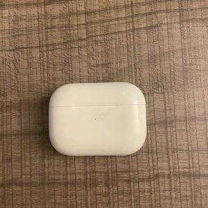 AirPods Pro CASE ONLY
